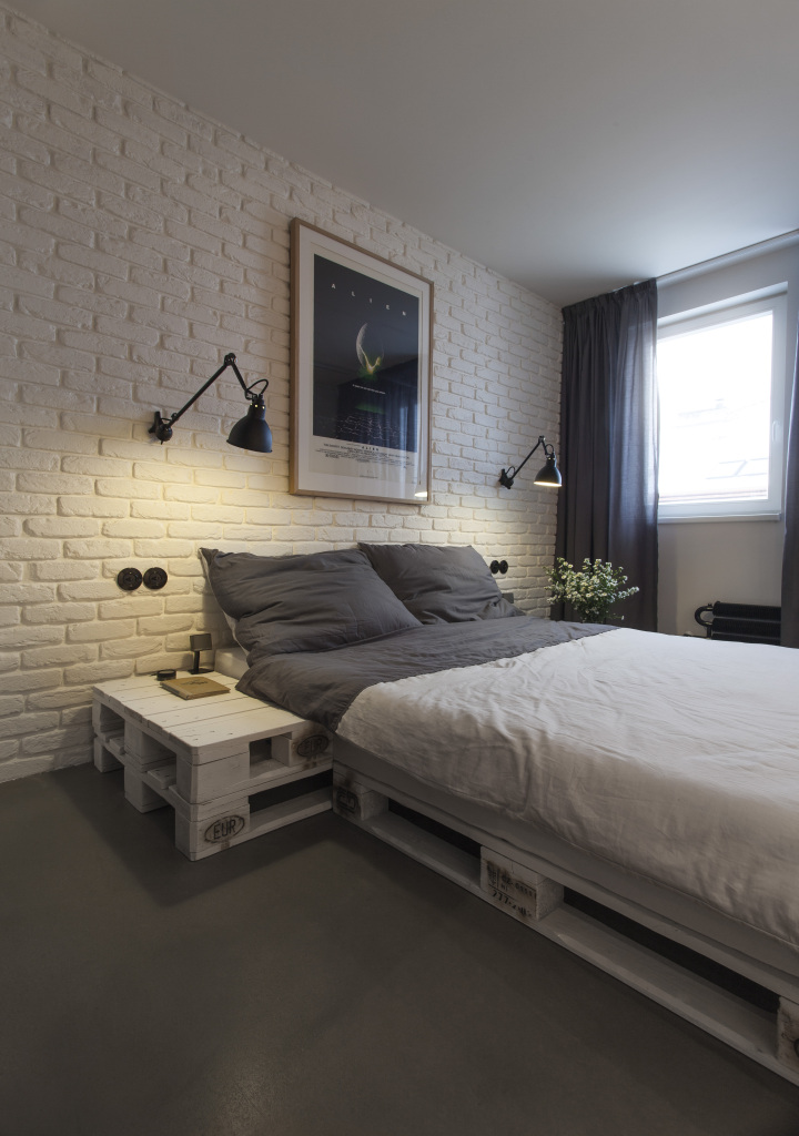 AT16 AT16
