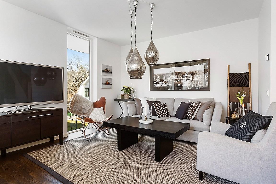 OM0