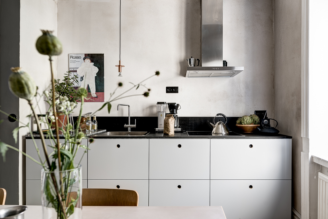 ST9