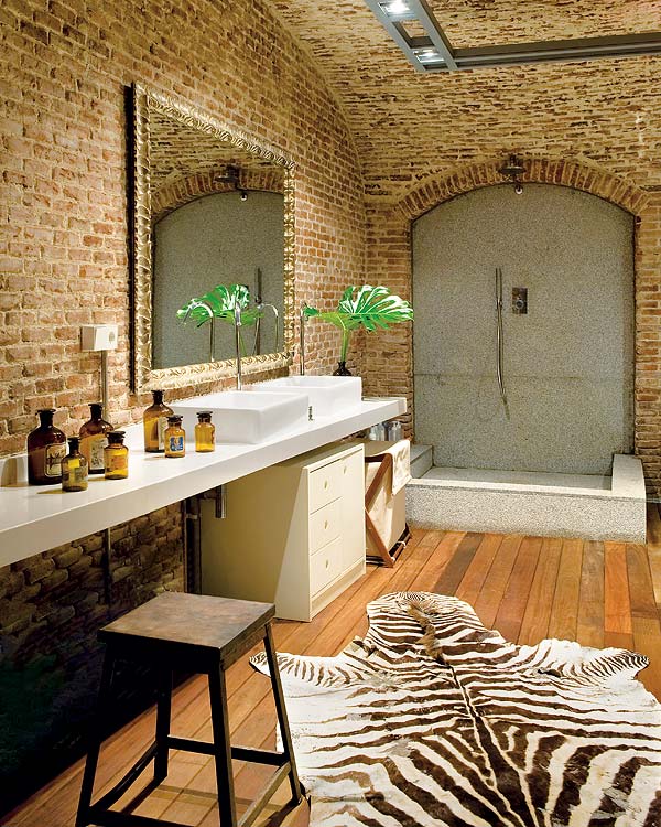 RE16