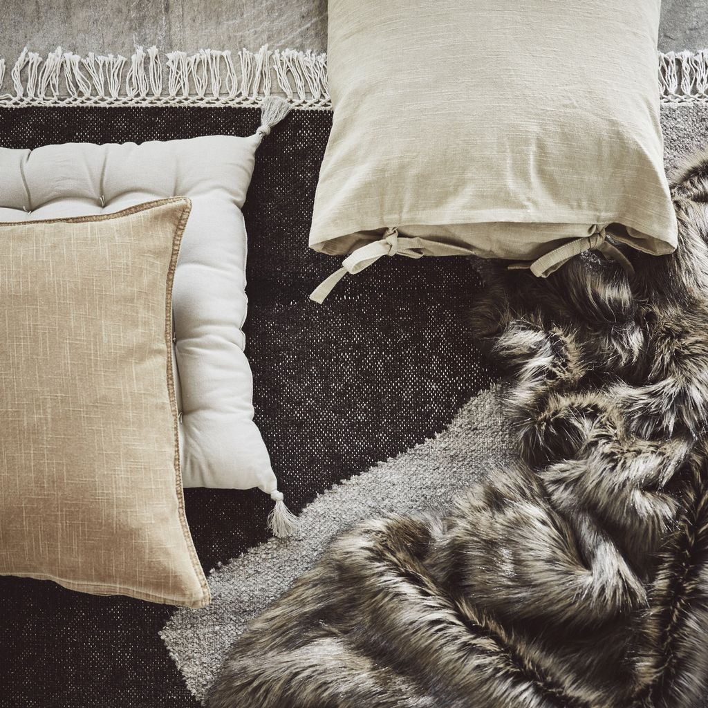 coussins et tapis coussins et tapis
