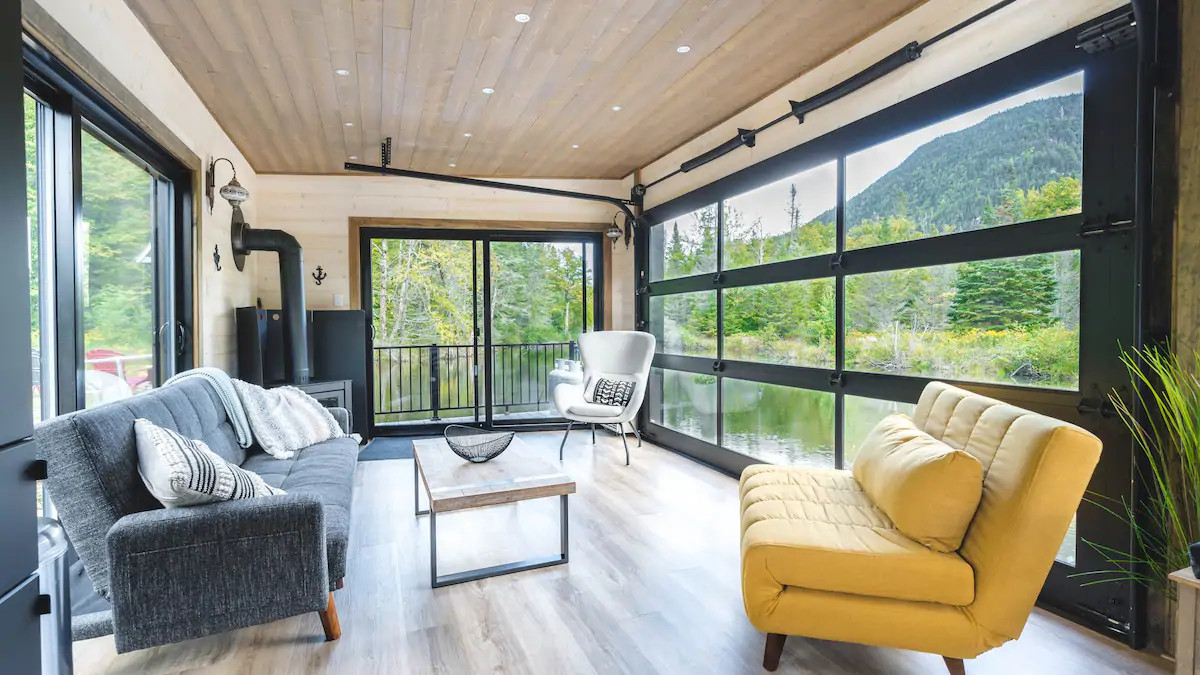 CB2