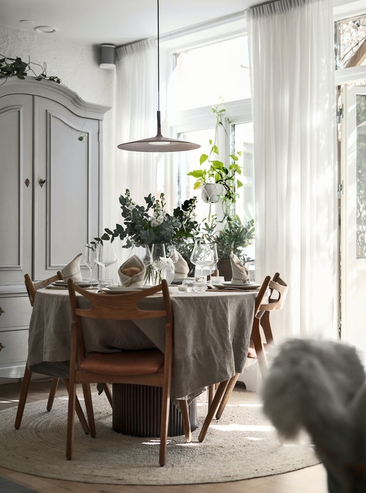 petite maison de ville salle à manger