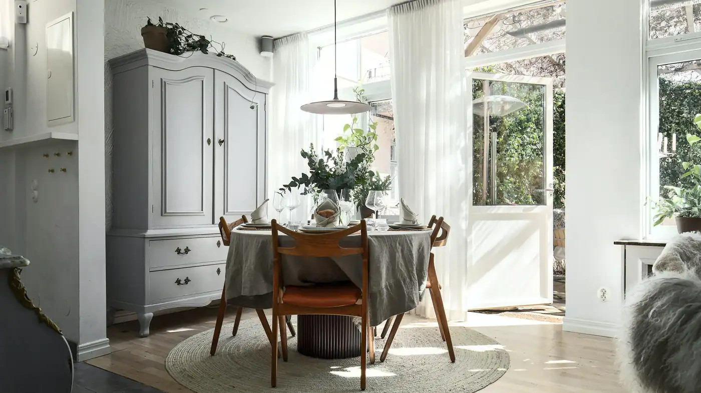 petite maison de ville salle à manger