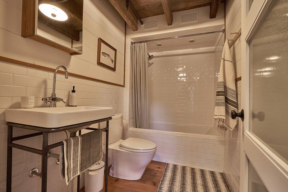 salle de bain avec poutres salle de bain avec poutres
