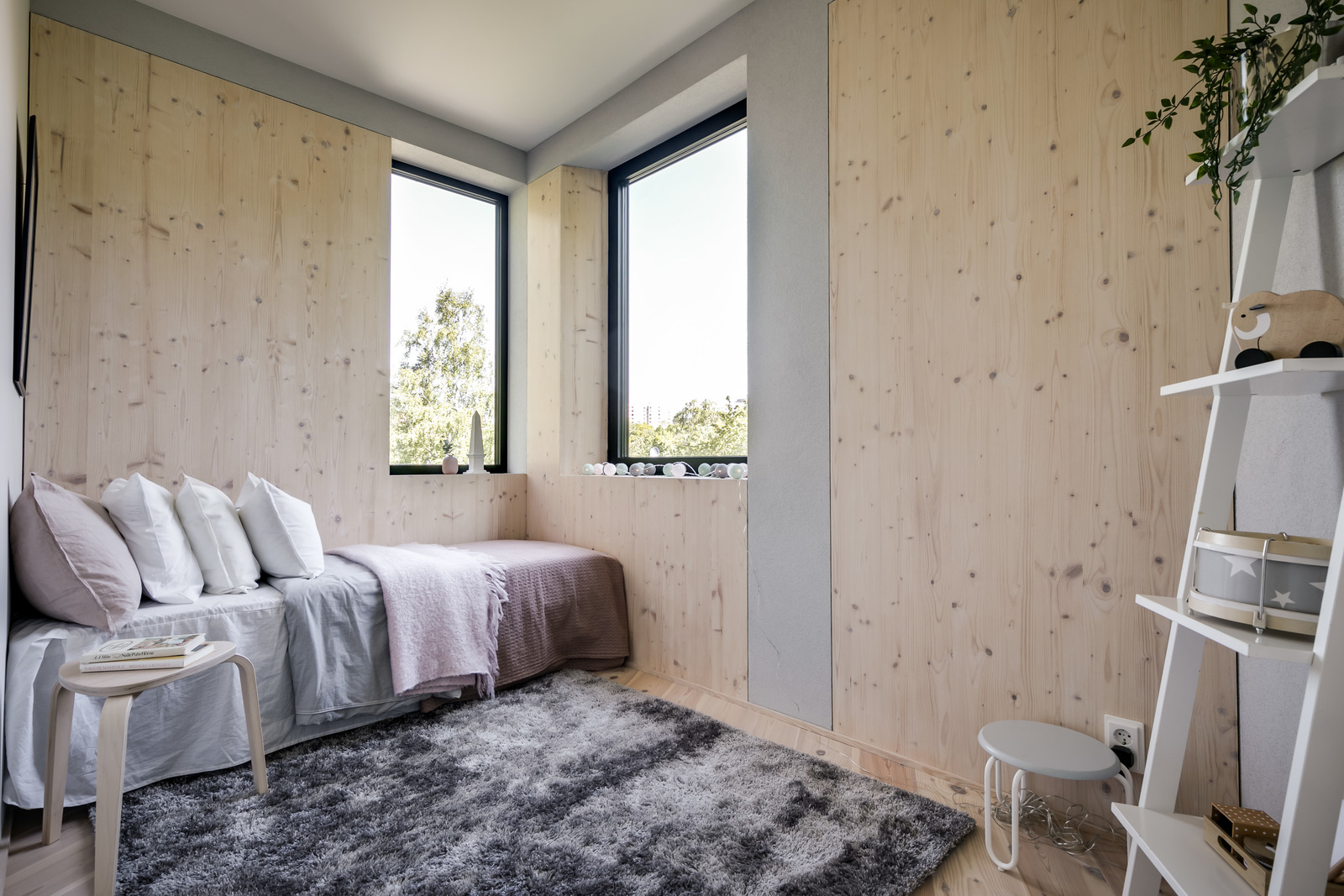 chambre enfant maison en bois