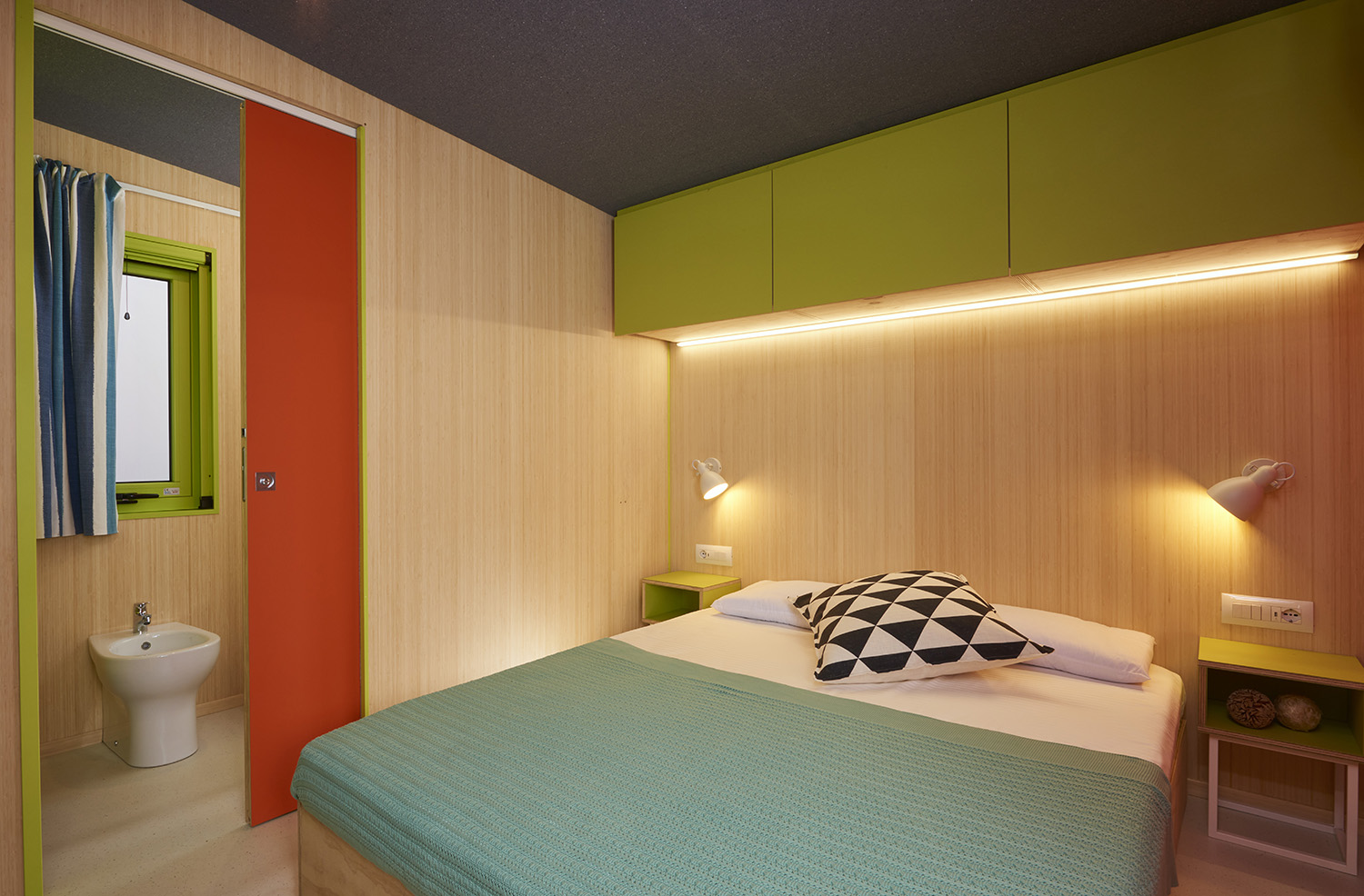 chambre principale mobilhome écologique et design chambre principale mobilhome écologique et design