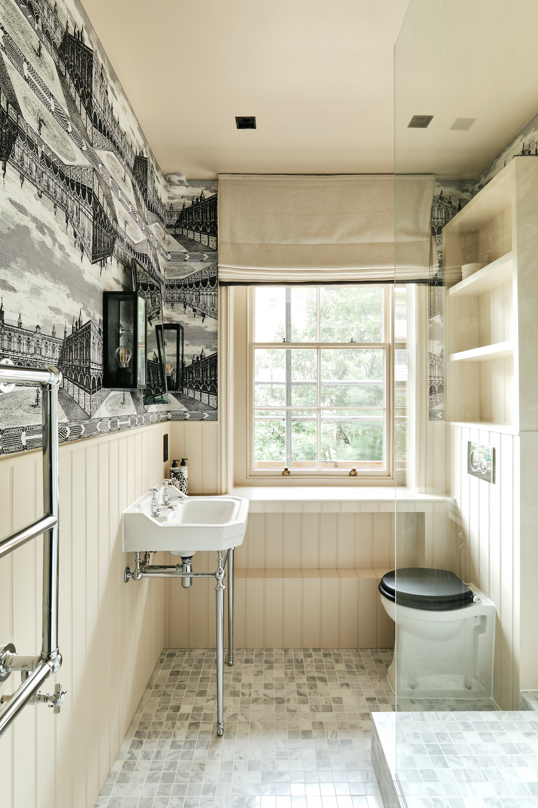 salle de bain avec papier-peint panoramique salle de bain avec papier-peint panoramique