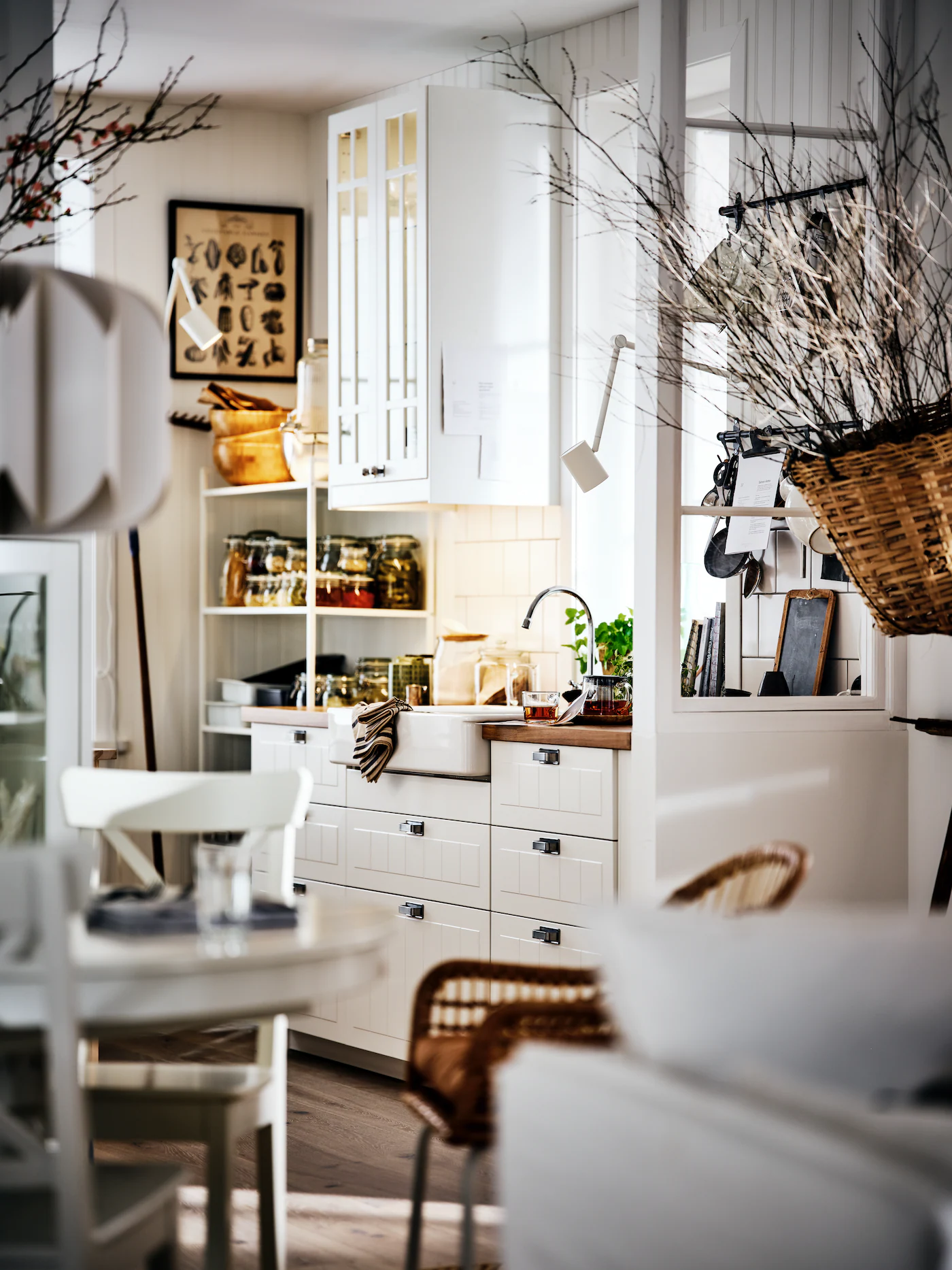 cuisine rustique blanche contemporaine