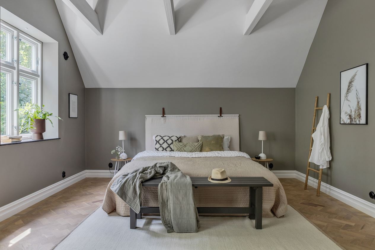 chambre grise et verte sous combles chambre grise et verte sous combles