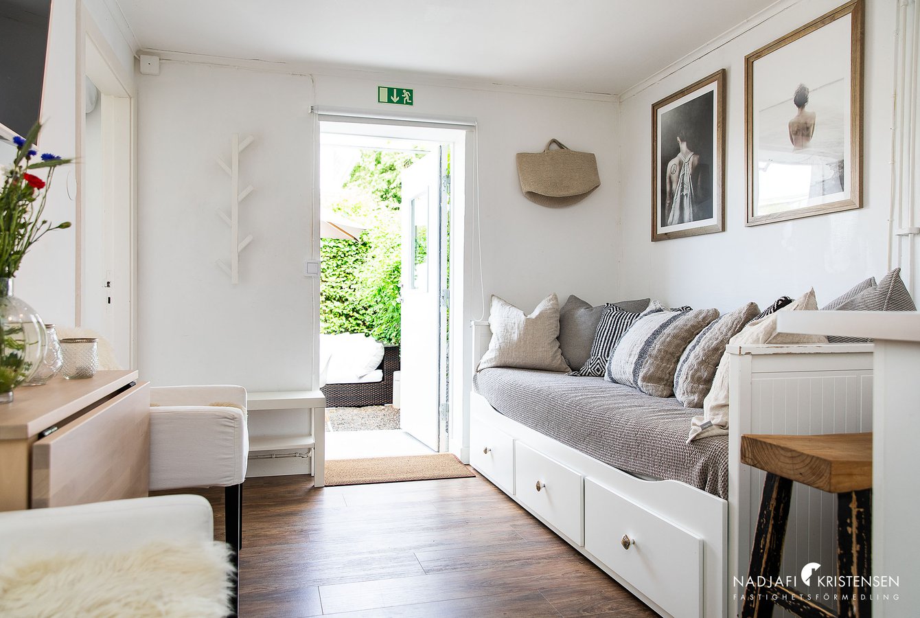 salon mini maison en bois 44m2