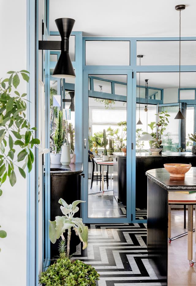 cuisine avec verrière bleue décoration design cuisine avec verrière bleue décoration design