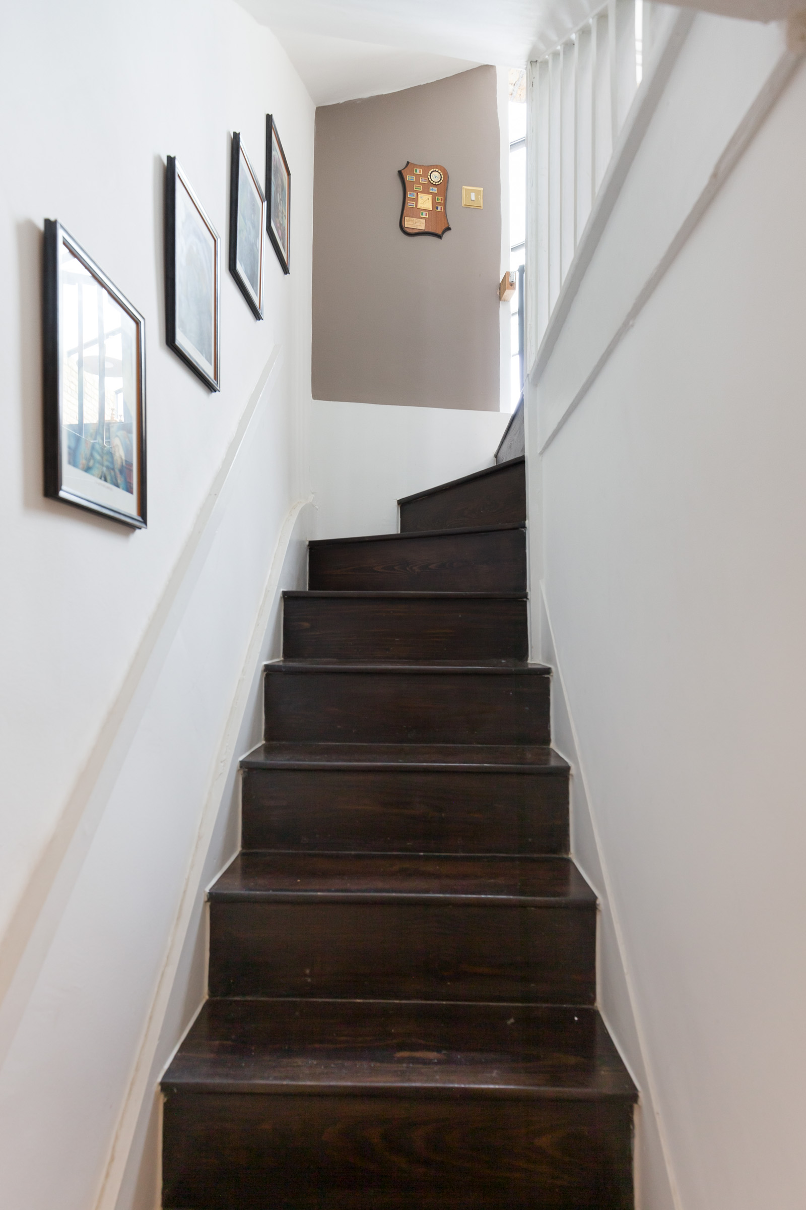 escalier ancien en bois