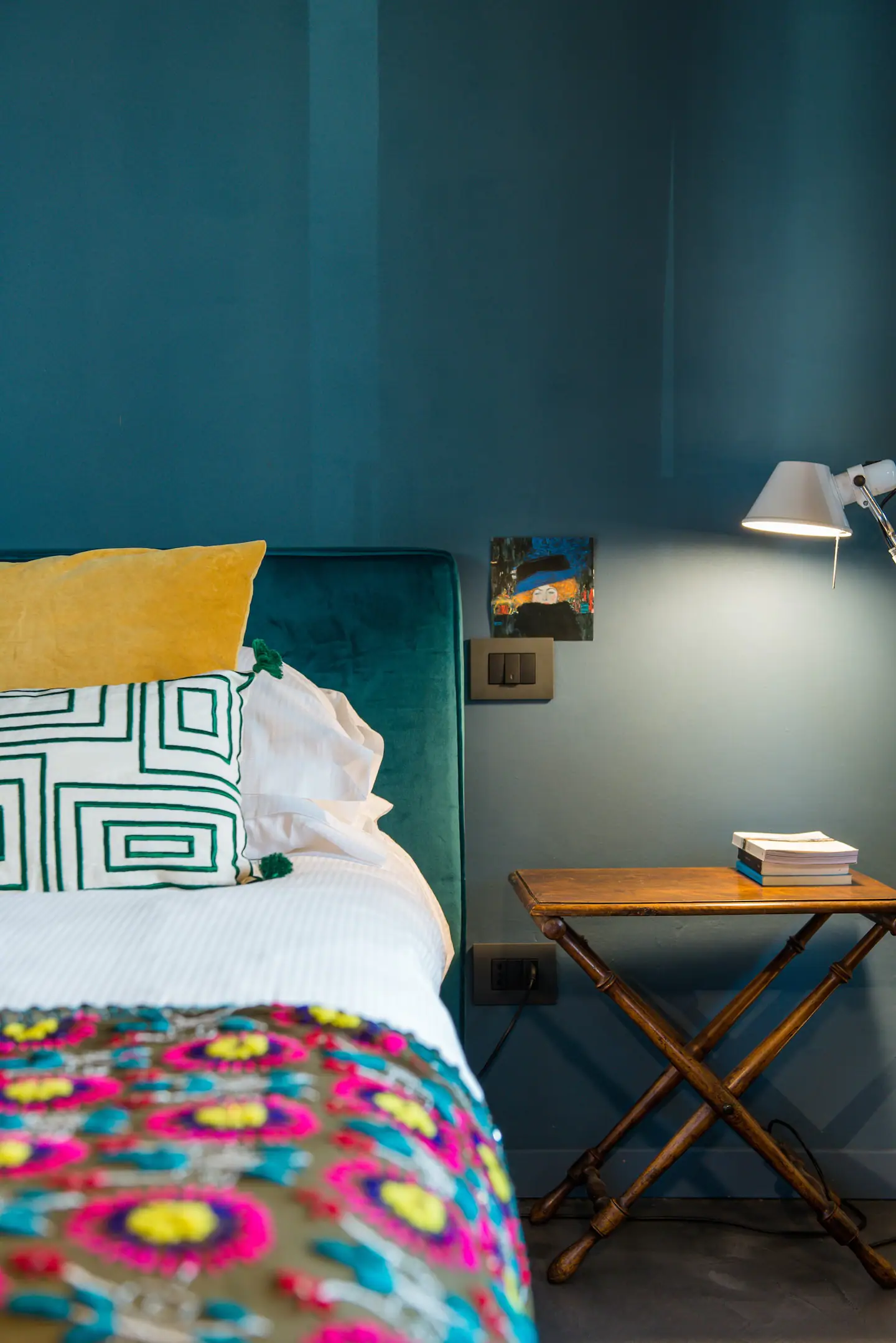 chambre avec tête de lit velours vert chambre avec tête de lit velours vert