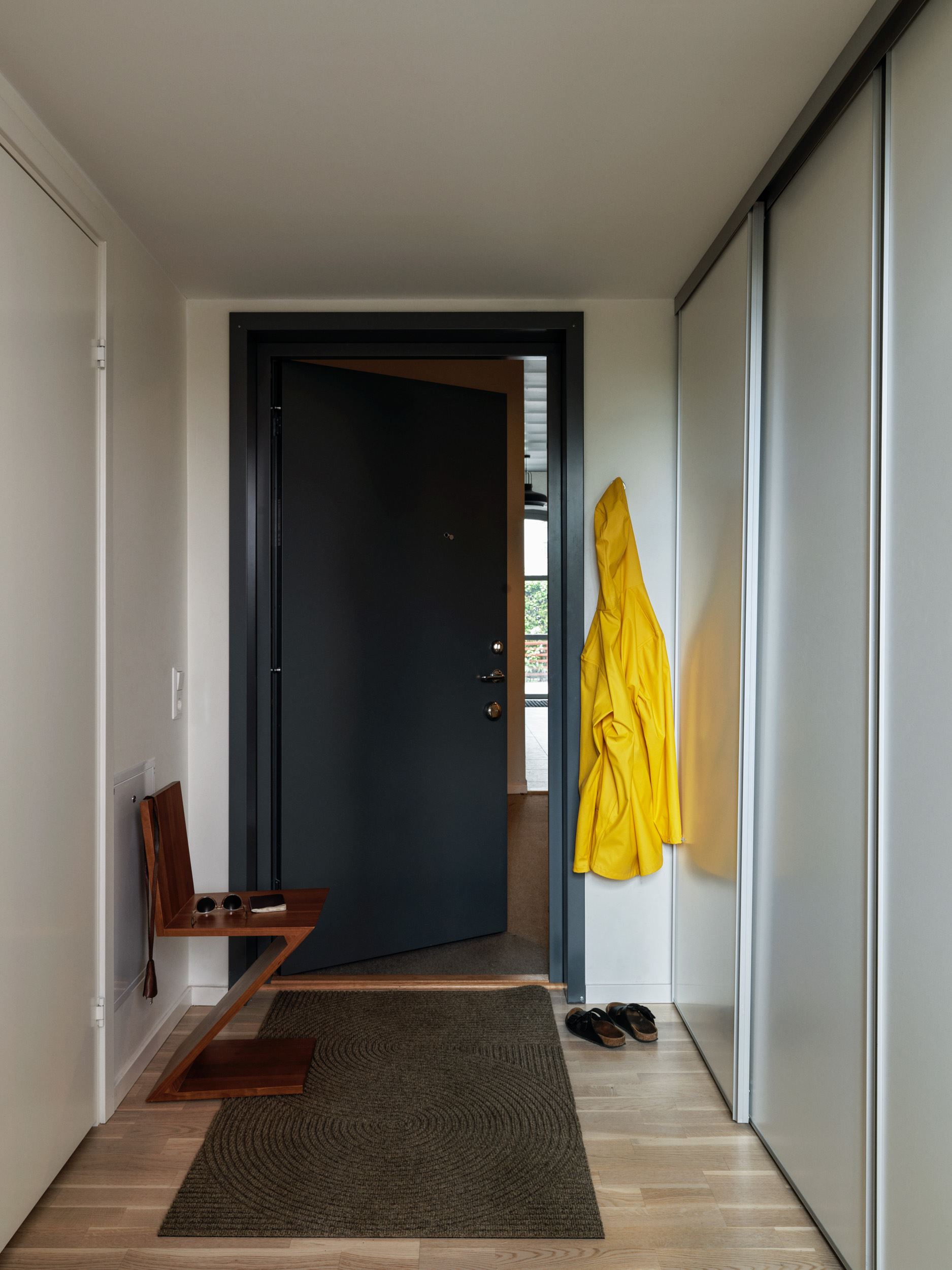entrée avec placards