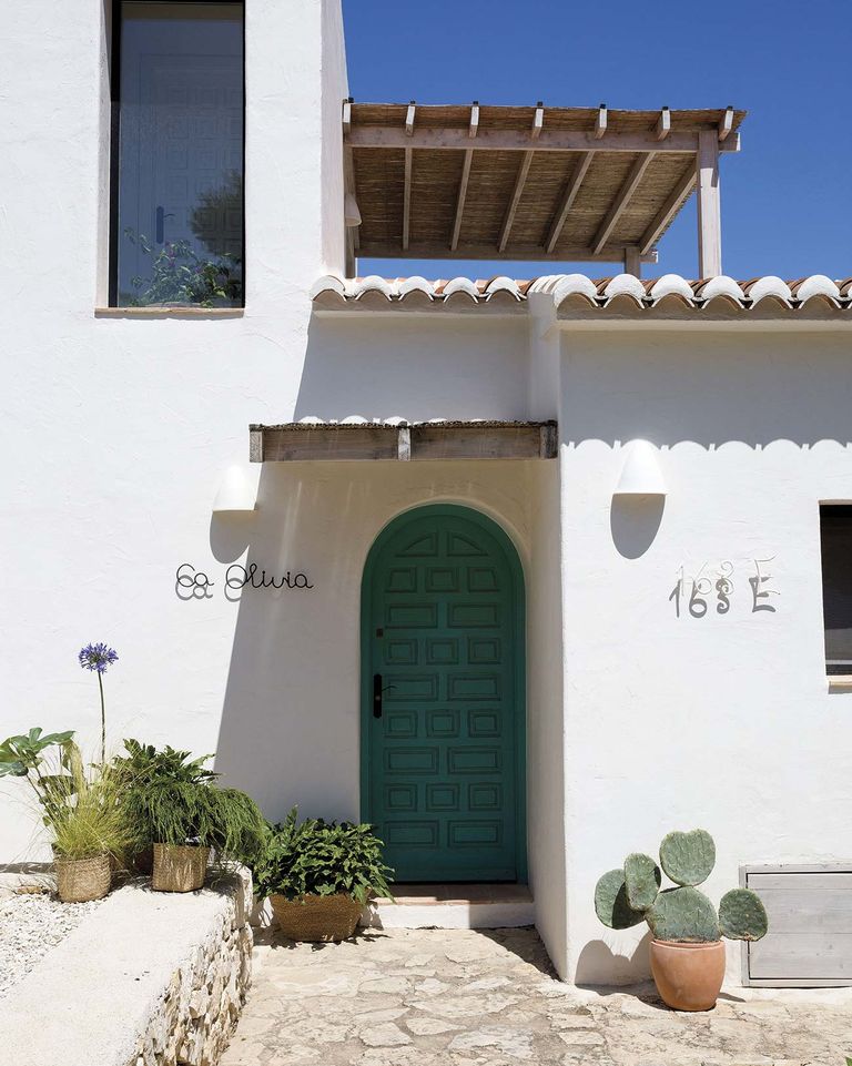 entrée petite maison de vacances avec piscine entrée petite maison de vacances avec piscine