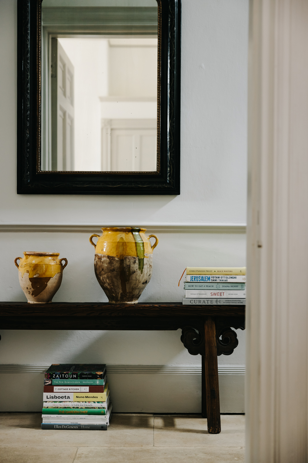 entrée avec console et miroir