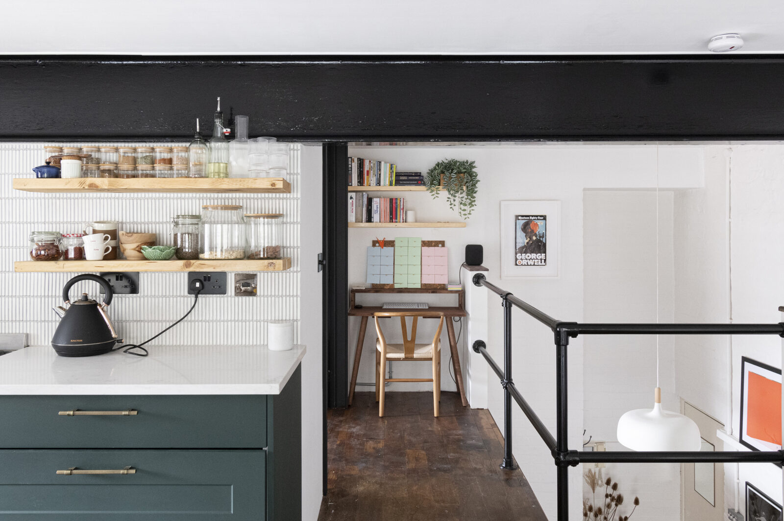coin bureau dans cuisine