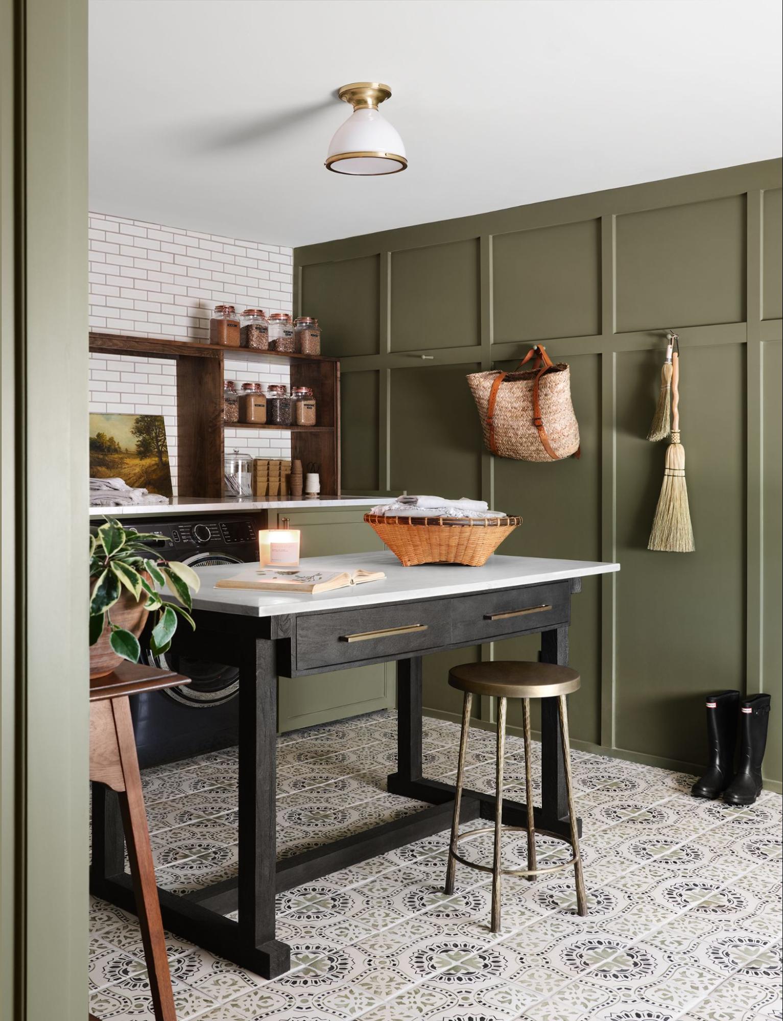 arrière cuisine vert olive par Magnolia arrière cuisine vert olive par Magnolia