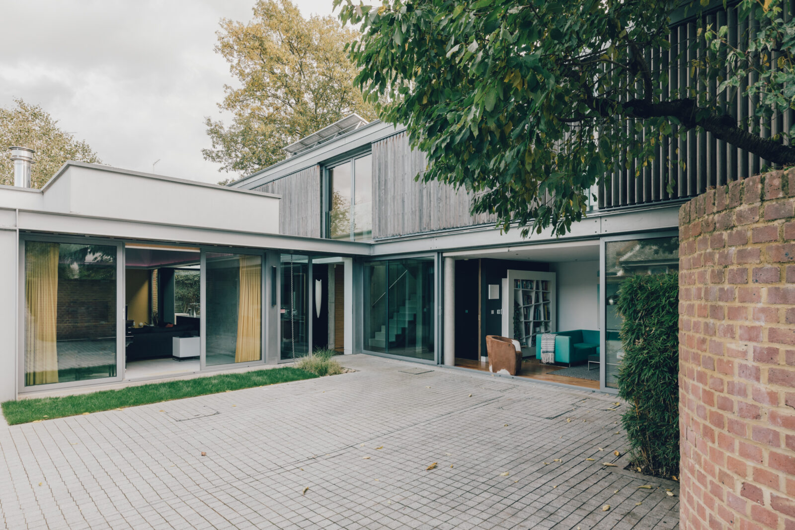 façade maison contemporaine avec cuisine design noire façade maison contemporaine avec cuisine design noire