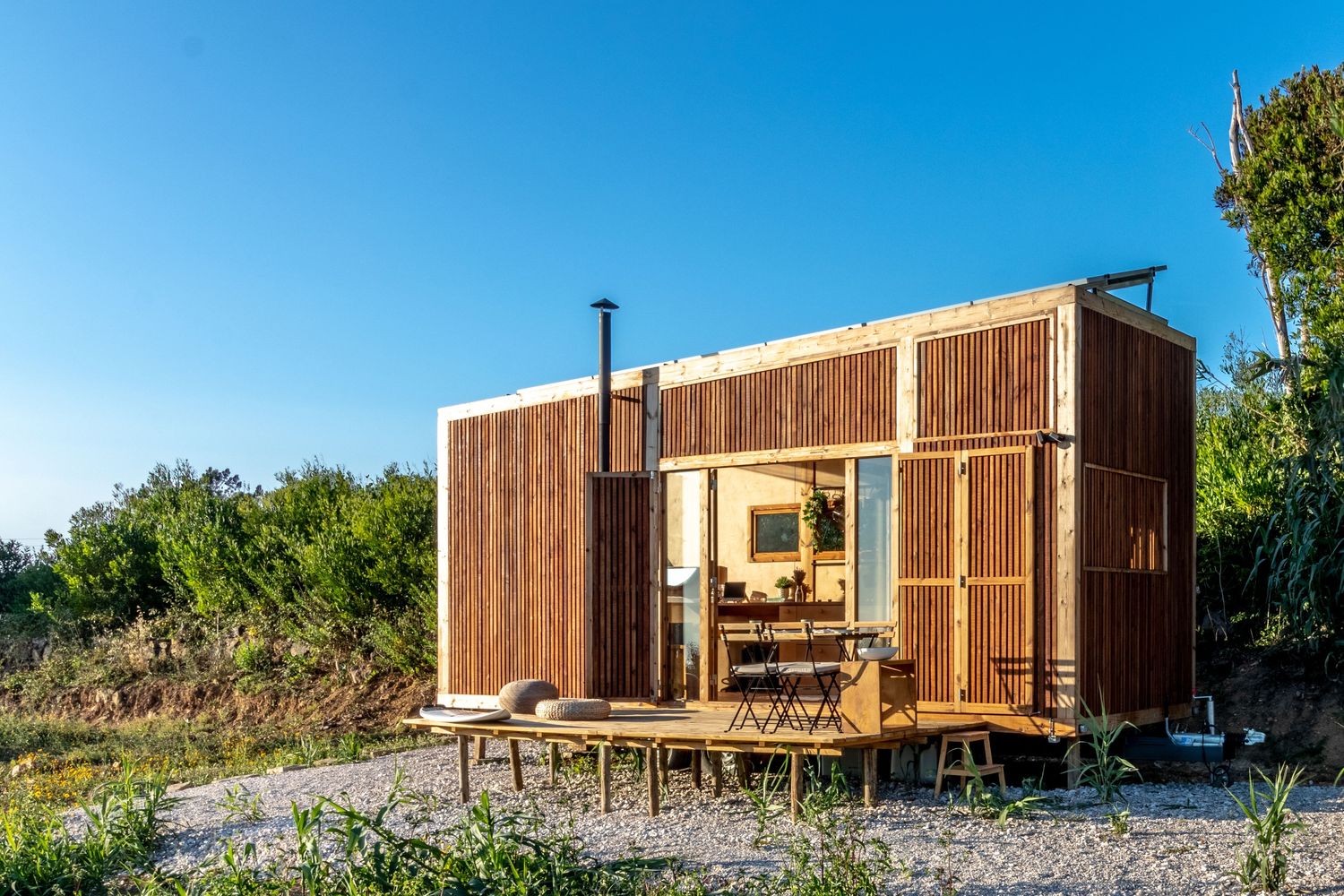 terrasse et façade tiny house de 17m2 terrasse et façade tiny house de 17m2