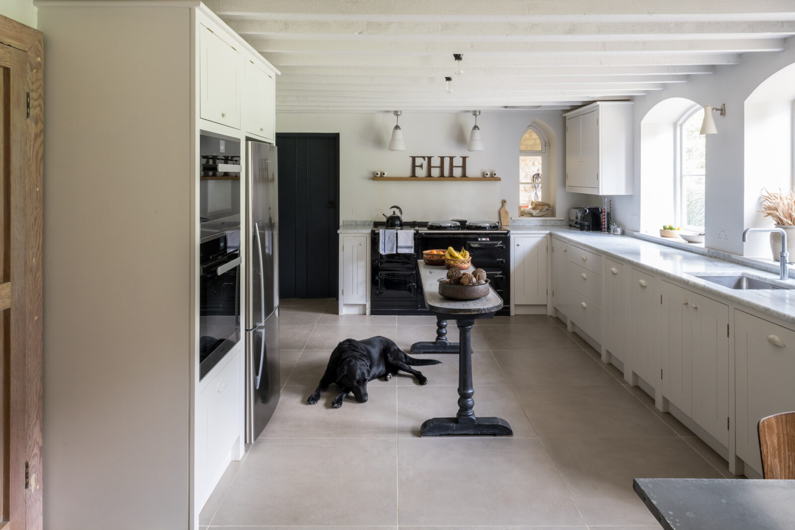 cuisine rustique avec coin repas