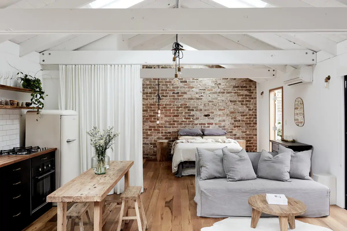 salon cuisine ouverte et chambre petite maison en bois salon cuisine ouverte et chambre petite maison en bois