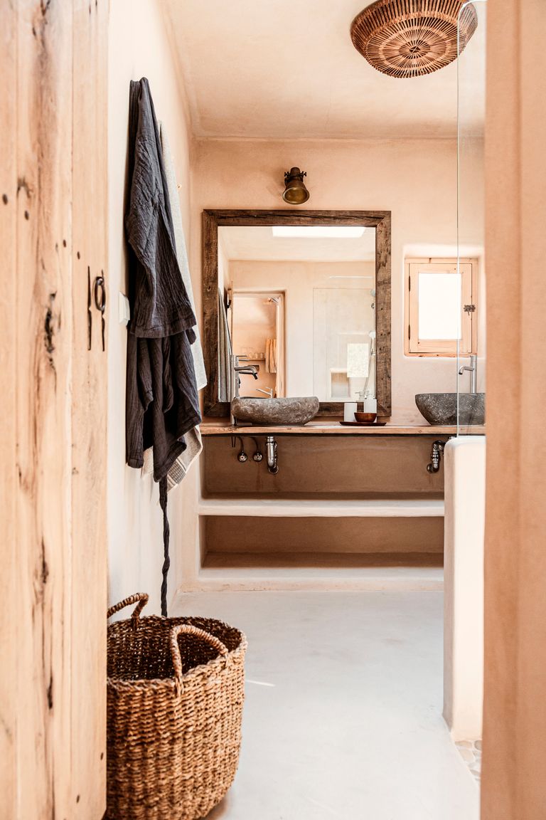 salle de bain rustique chic