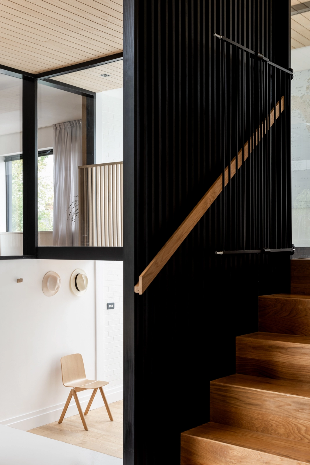 escalier design bois et noir escalier design bois et noir
