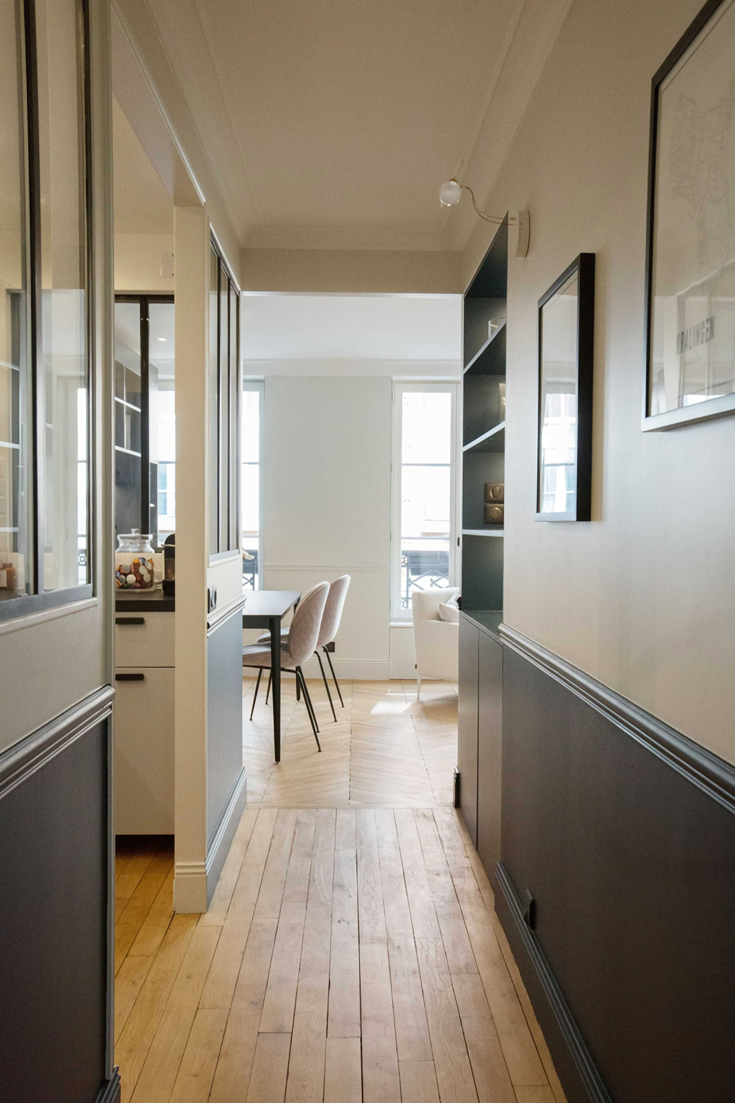 entrée appartement 47m2 rénové à Paris entrée appartement 47m2 rénové à Paris