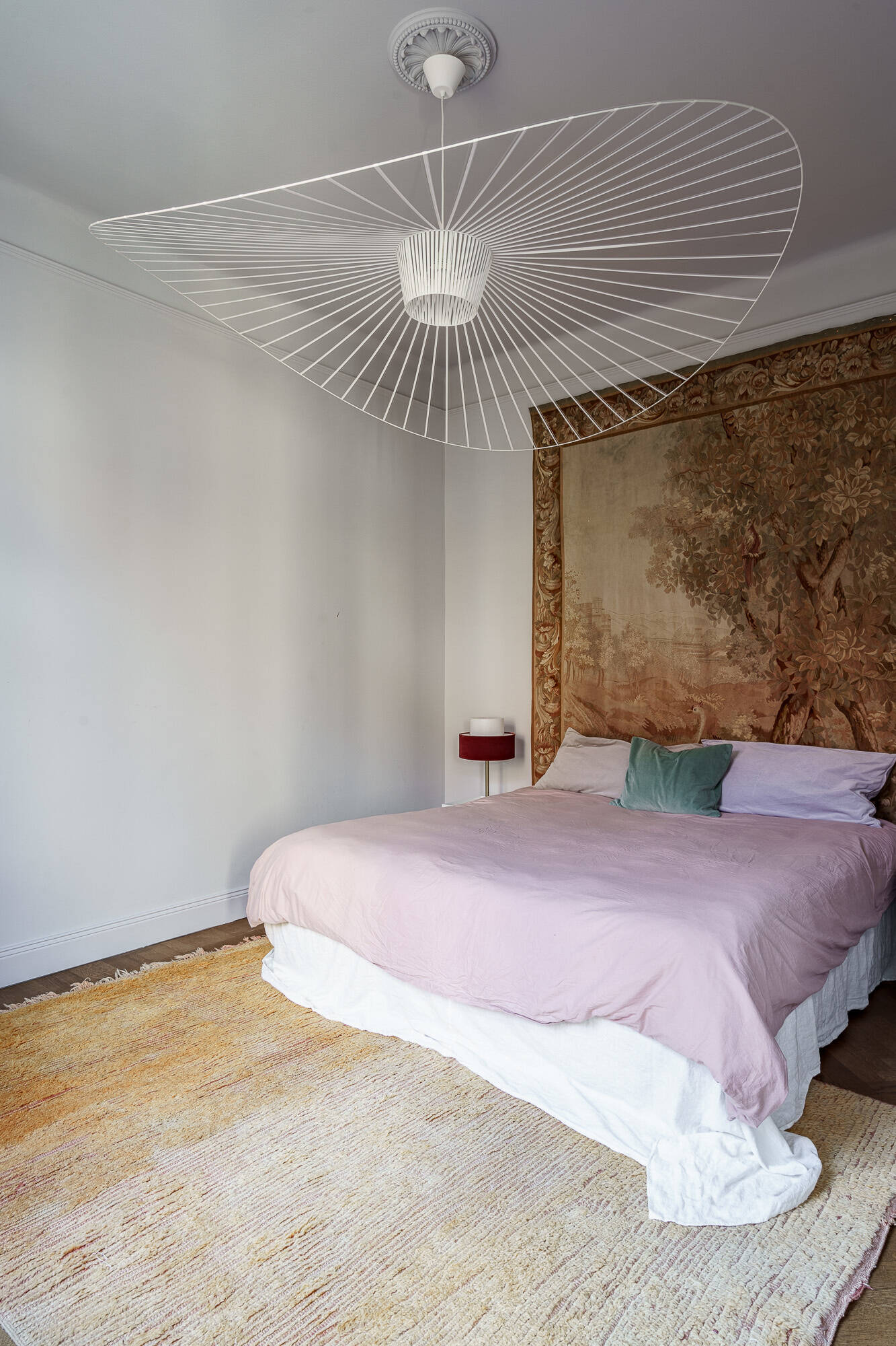 chambre avec suspension Vertigo blanche