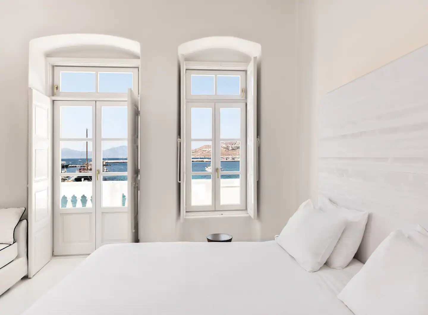 chambre design maison blanche à Mykonos chambre design maison blanche à Mykonos