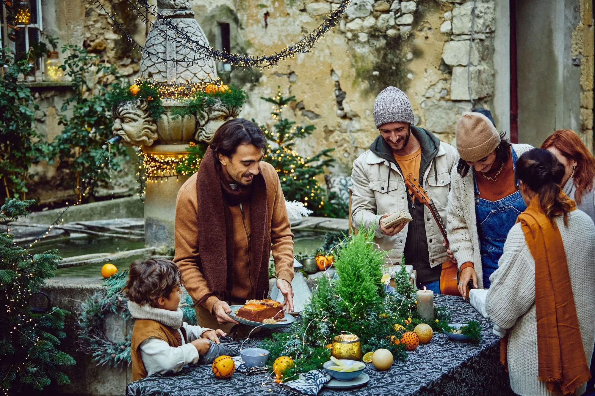 terrasse avec repas de fête terrasse avec repas de fête