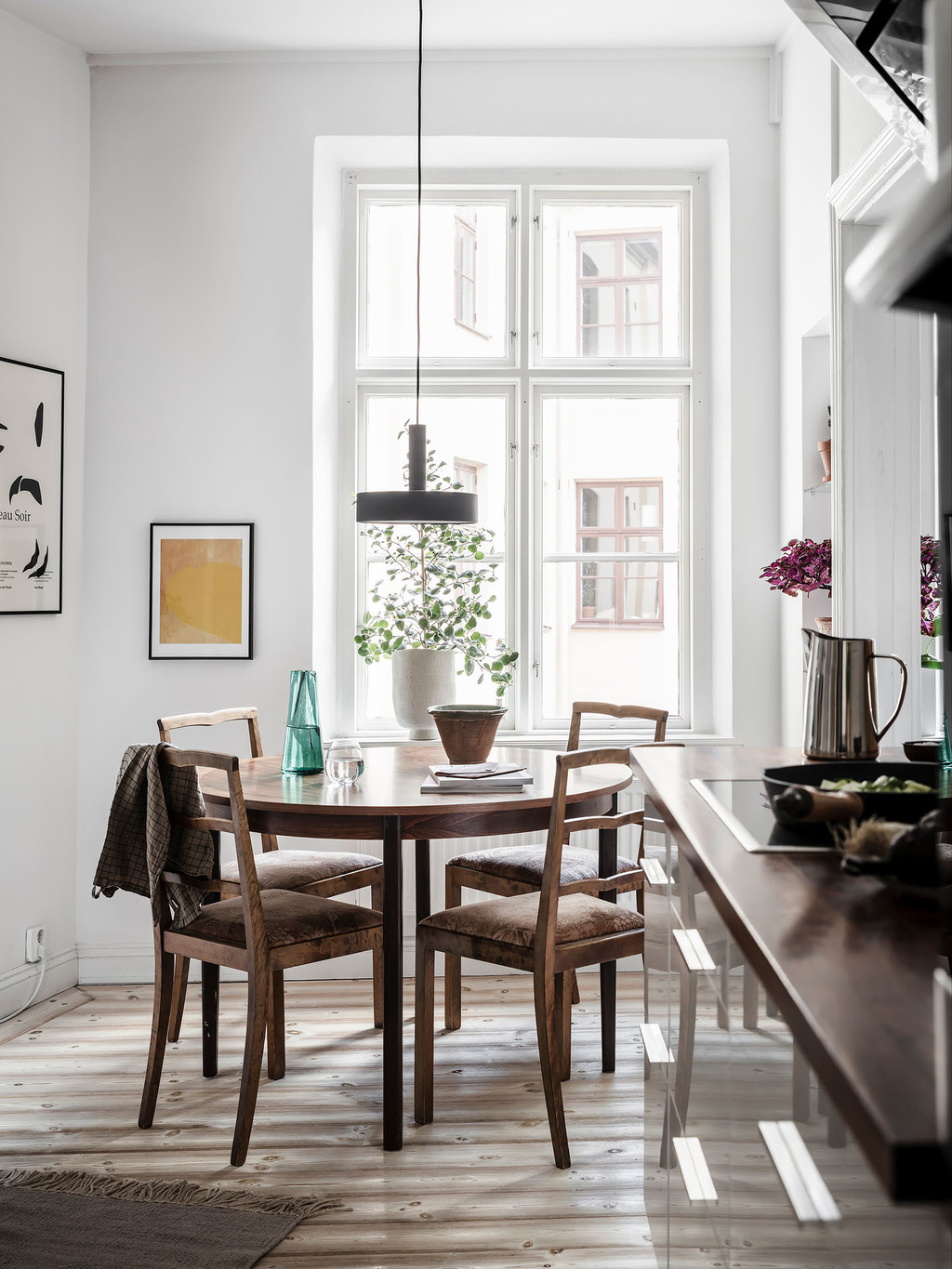 cuisine design blanche avec espace repas cuisine design blanche avec espace repas