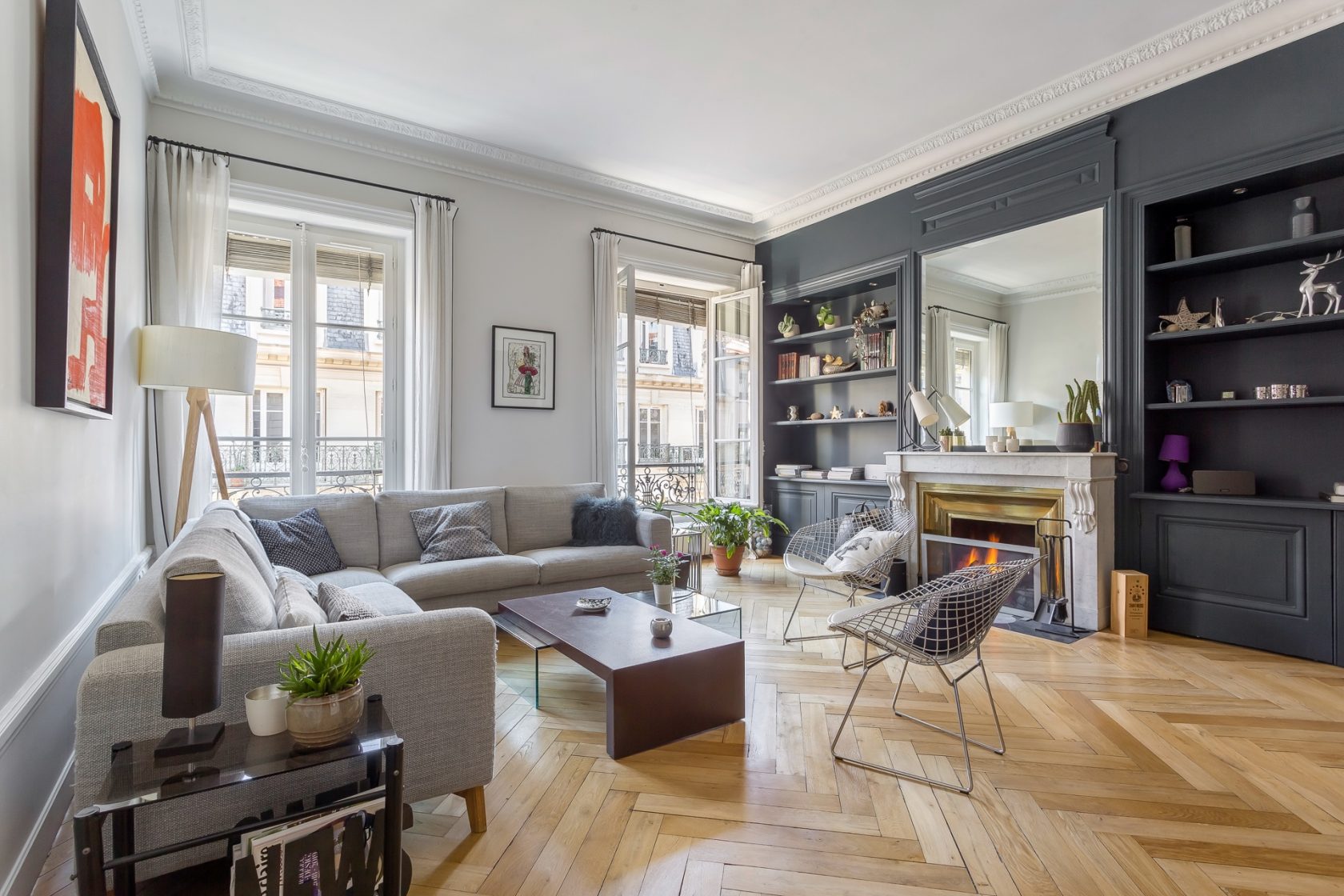 salon appartement haussmannien rénové salon appartement haussmannien rénové