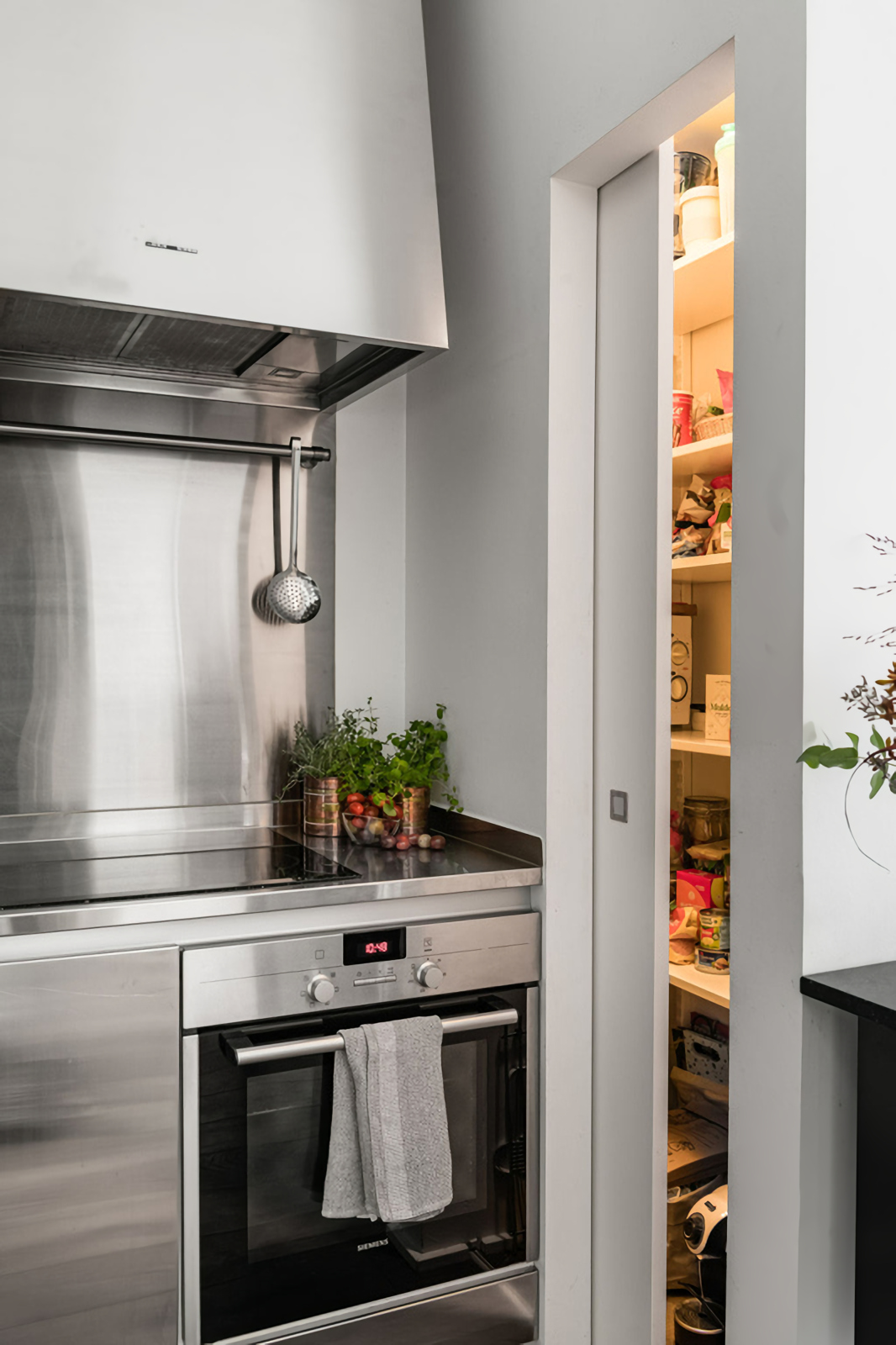 cuisine design blanche et inox cuisine design blanche et inox