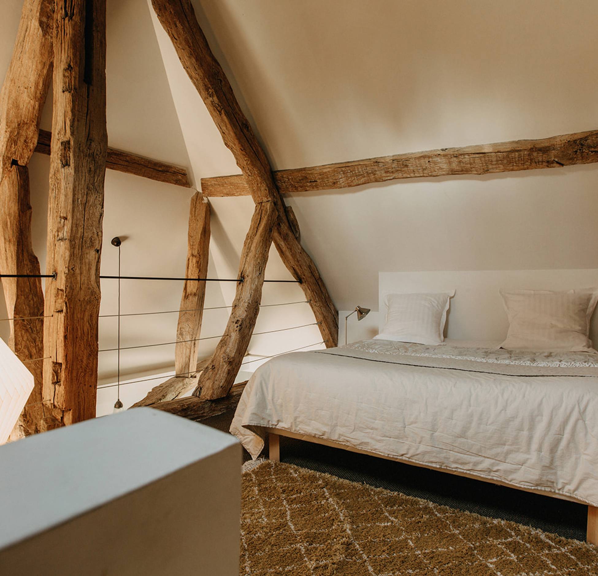 chambre sur mezzanine avec poutres chambre sur mezzanine avec poutres