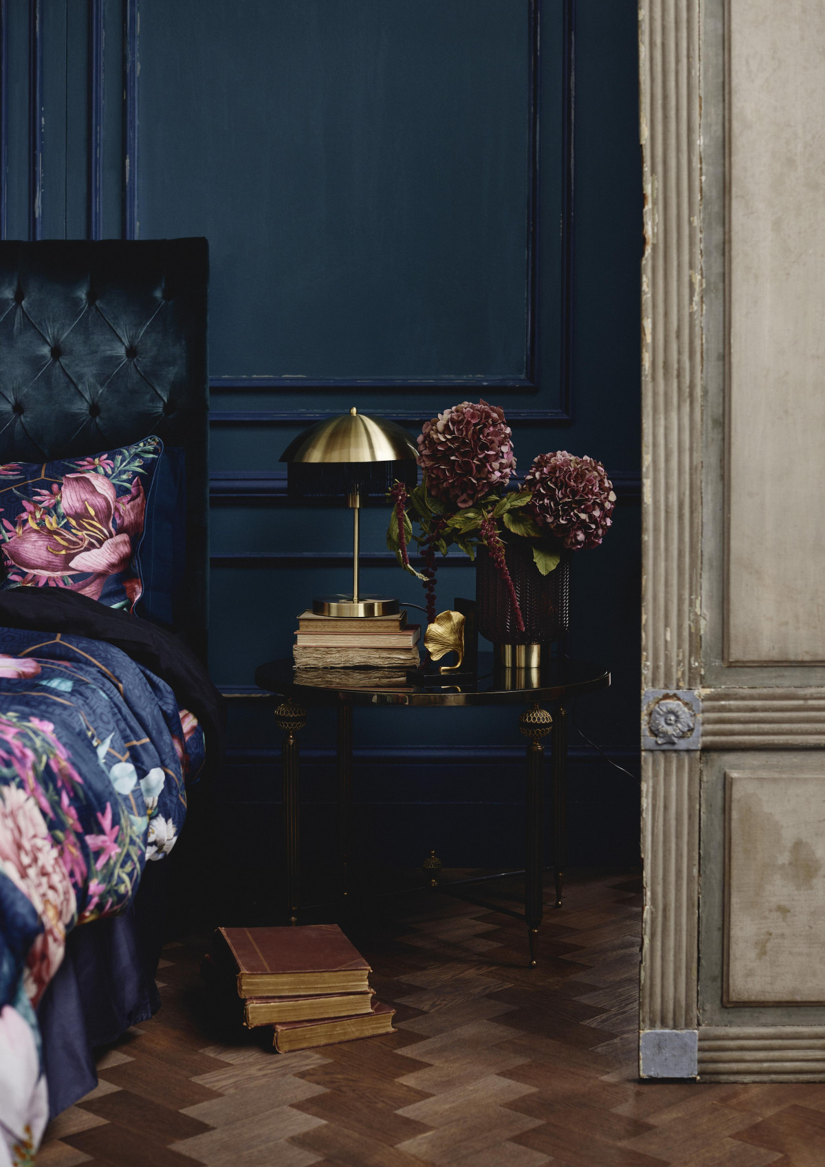 chambre décoration sombre