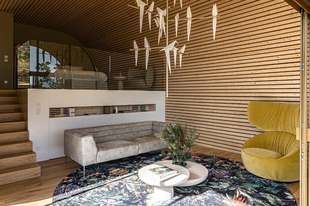 salon maison en bois design Souki Lodges & Spa salon maison en bois design Souki Lodges & Spa