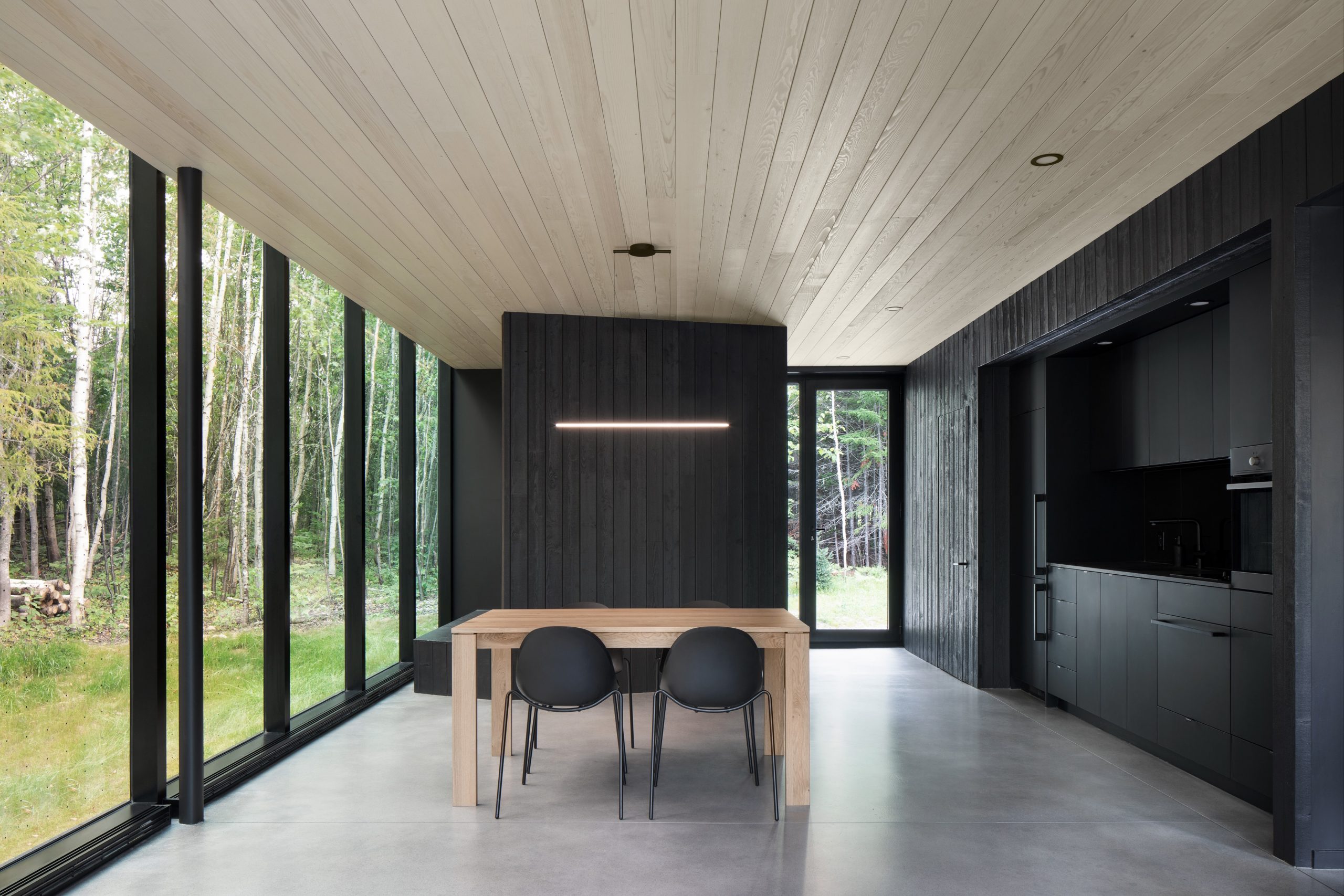 salle à manger maison bois