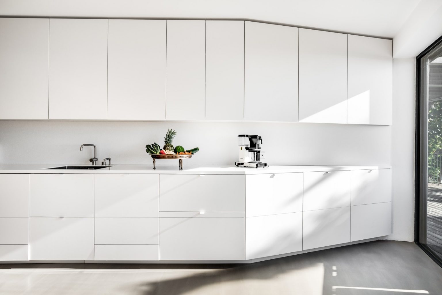 cuisine design blanche