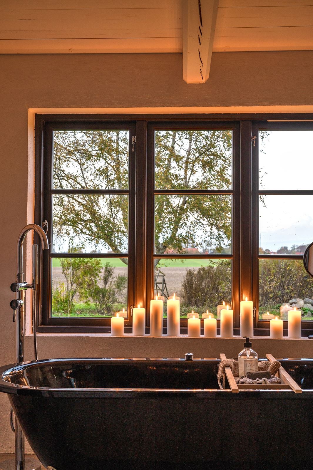 salle de bain avec bougies salle de bain avec bougies