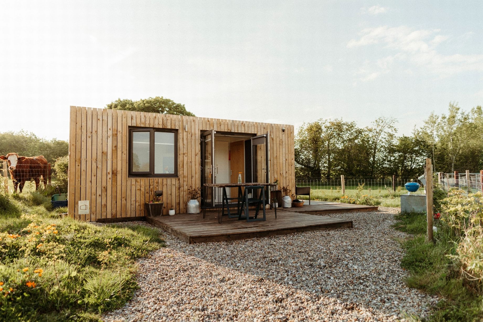 façade bardée de bois mini maison container façade bardée de bois mini maison container