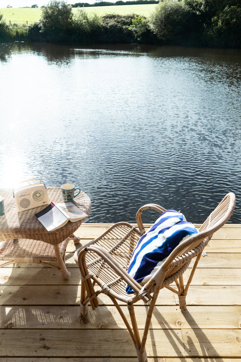 terrasse en bois sur l terrasse en bois sur l'eau