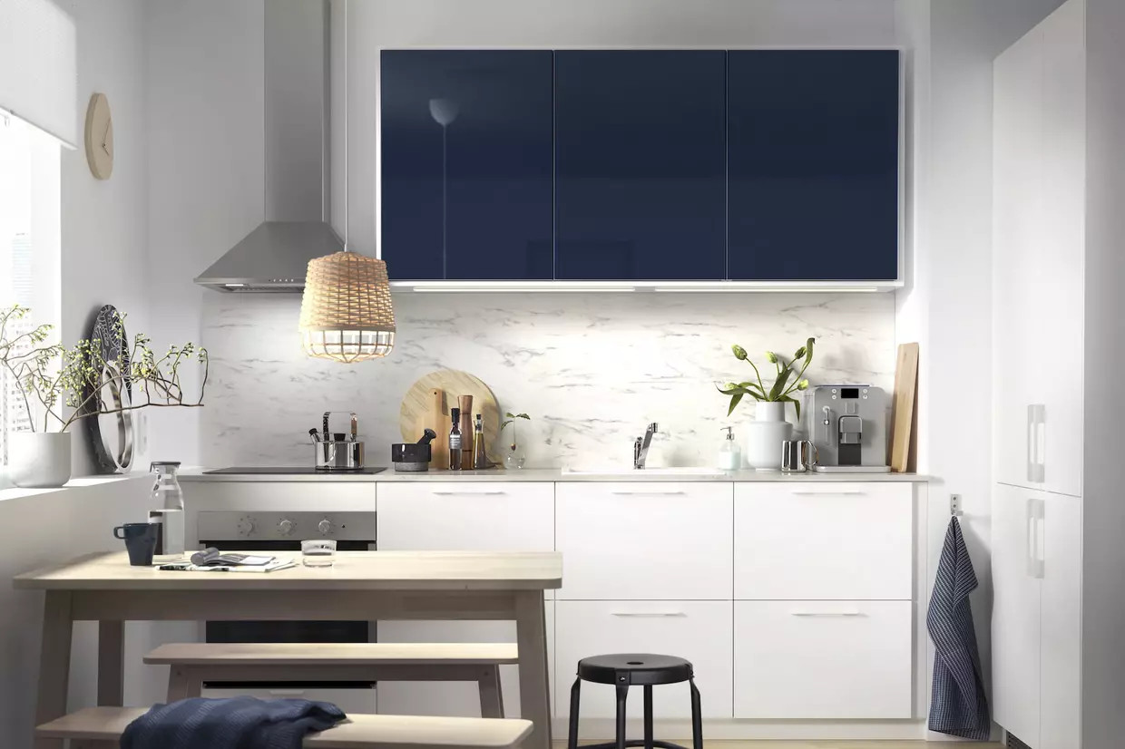 cuisine design blanche et marbre