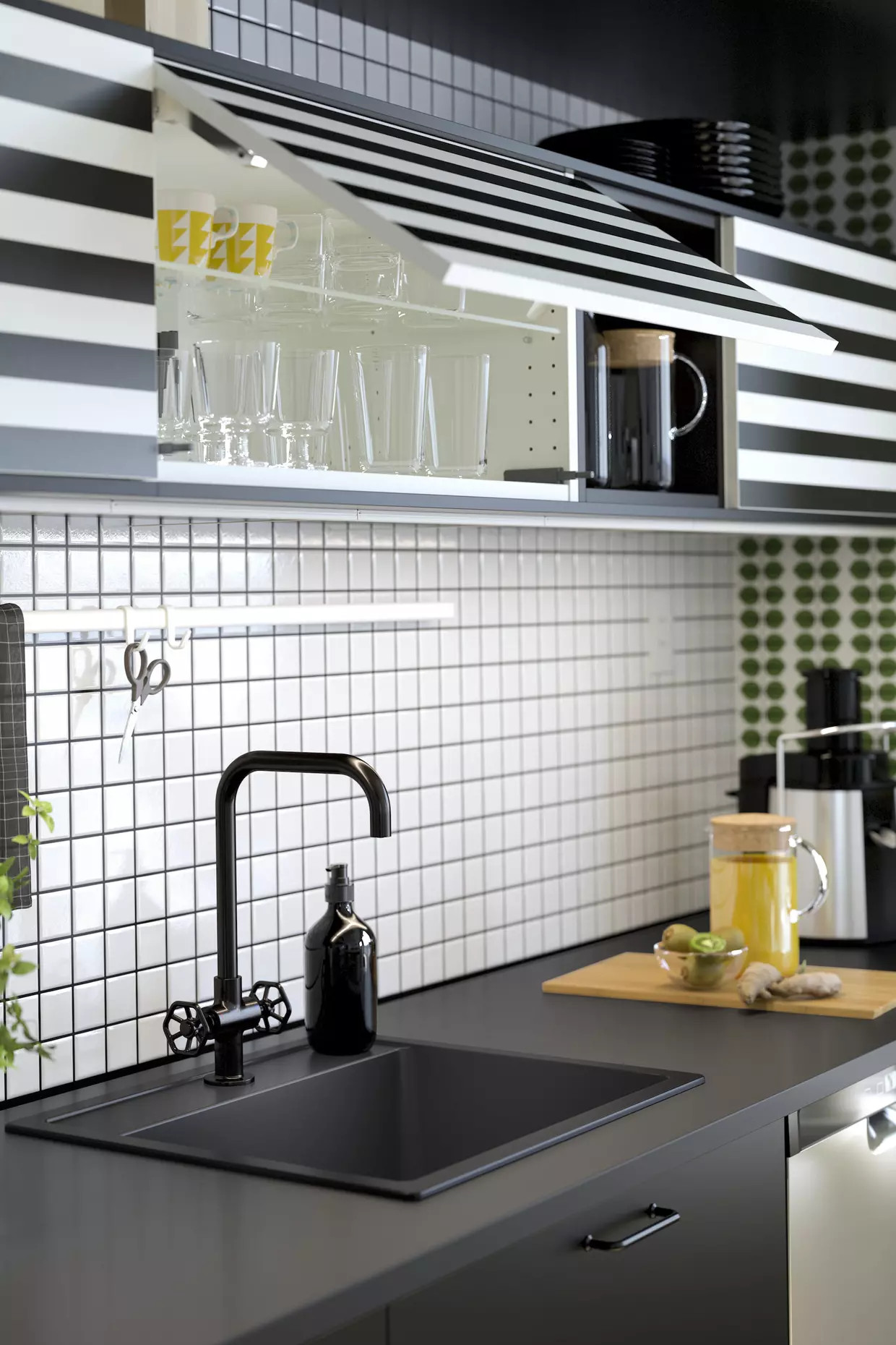 cusine design noire et blanche