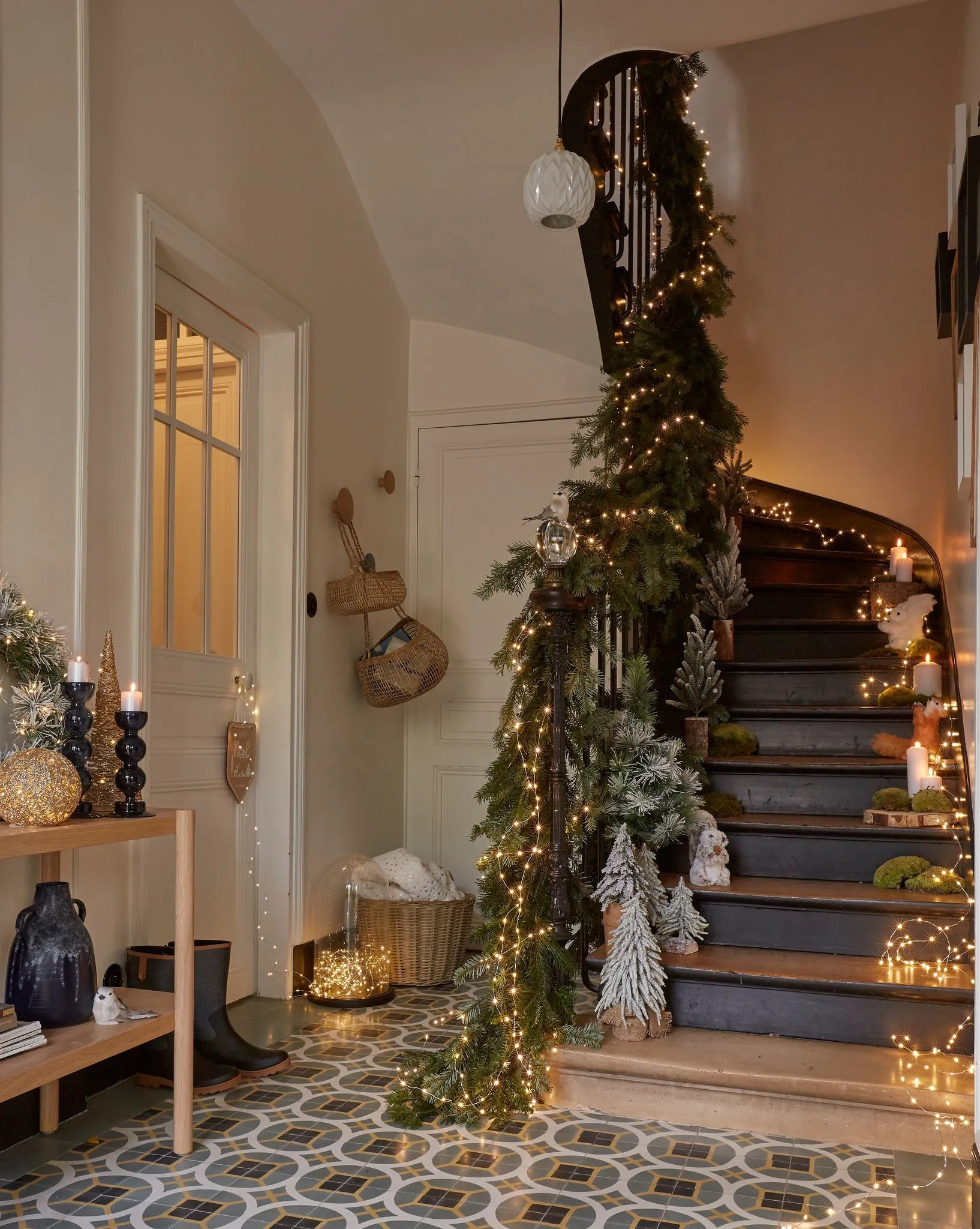 entrée et escalier décoration Noël entrée et escalier décoration Noël