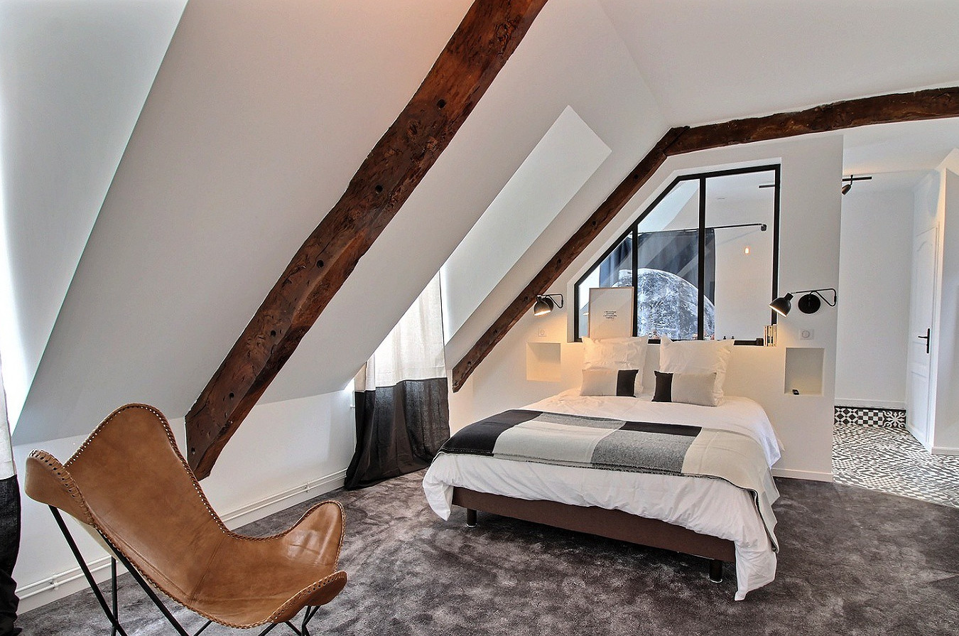 chambre avec poutres esprit vintage