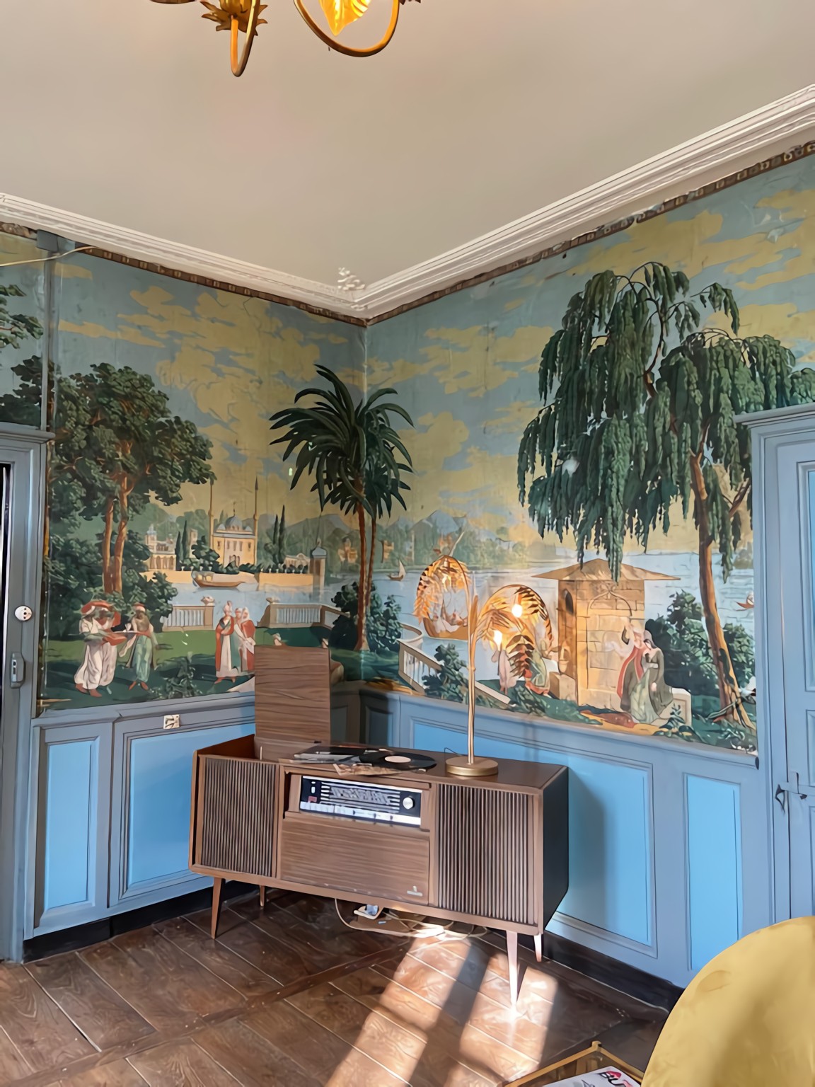 salon maison ancienne rénovée