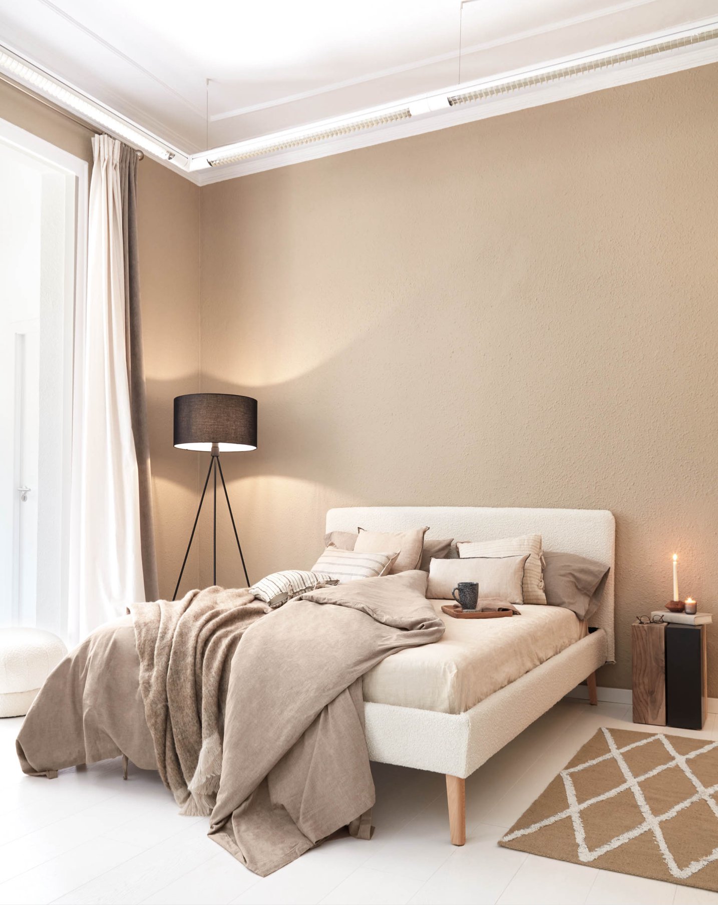lit avec décoration naturelle lit avec décoration naturelle